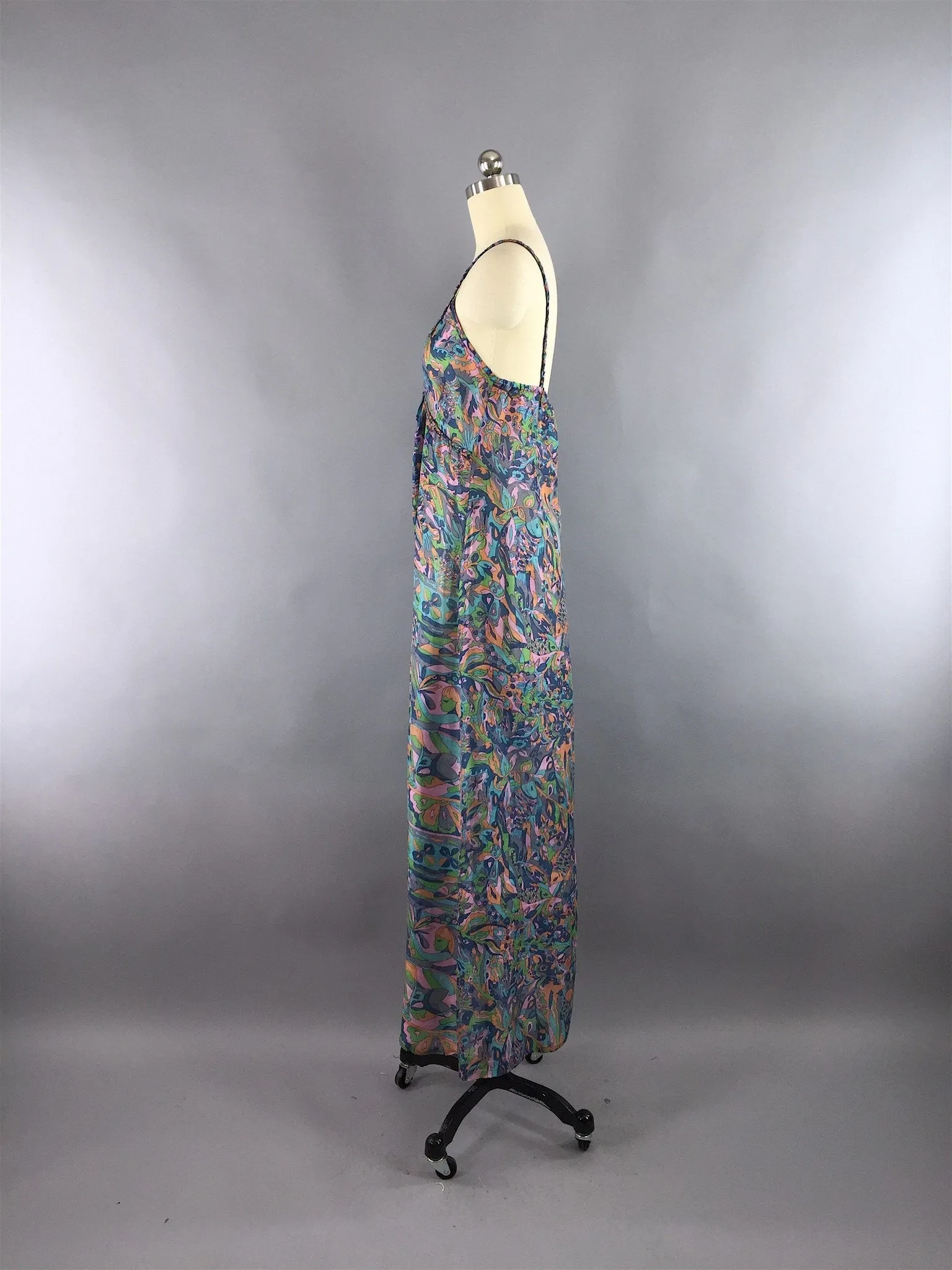 Silk Maxi Dress / Vintage Indian Silk Sari / Blue Abstract Print / XS TALL